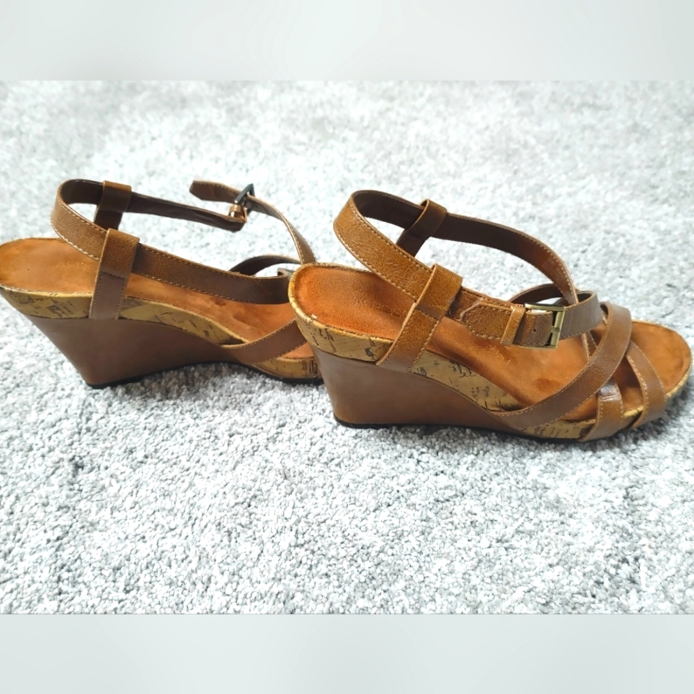 Aerosole Tan Wedges 9.5